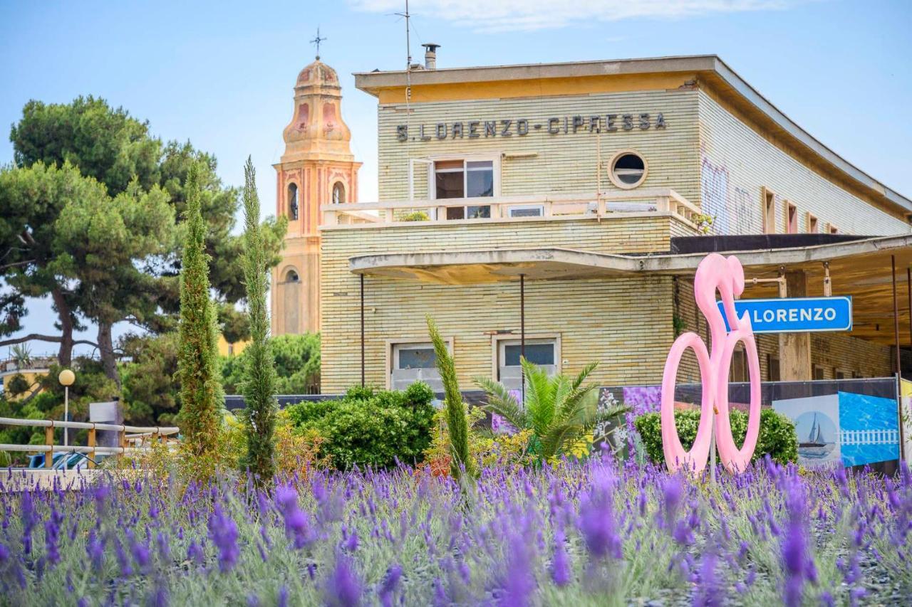 Casa Stella Apartment San Lorenzo al Mare Exterior photo